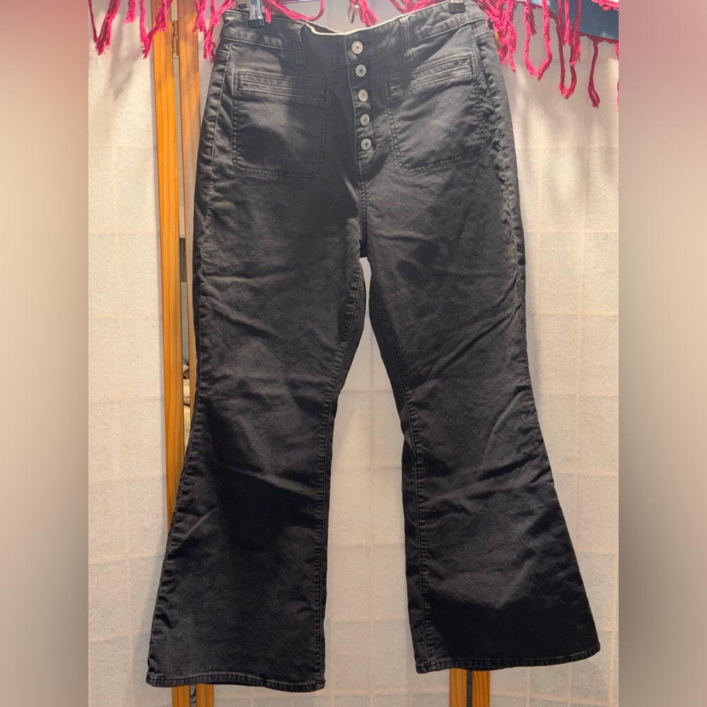 American Eagle Corduroy Super Hi-Rise Flare - Size 14